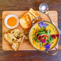 Spinach Curry with Haloumi