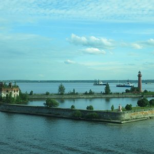 «Многоликий Санкт-Петербург и средневековй Выборг»