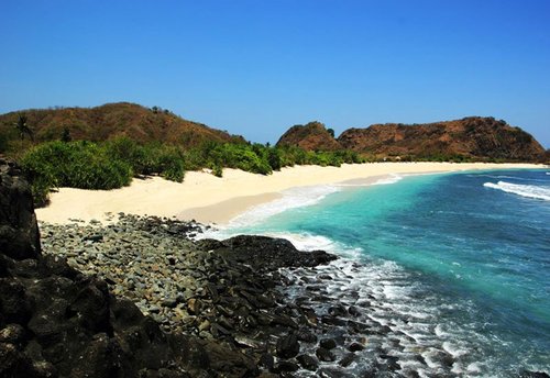 Lombok’s Secret Shores: Unveiling Hidden Beach Wonders