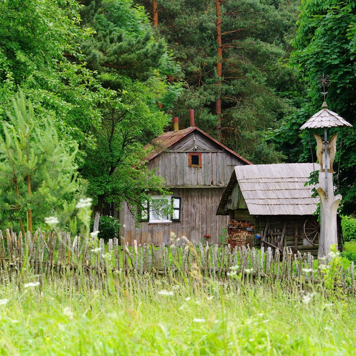 the-museum-of-the-village-of-pious-women-in-silavotas-naujasodis