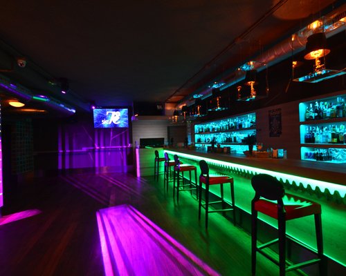 THE 10 BEST Burgos Bars & Clubs (with Photos) - Tripadvisor