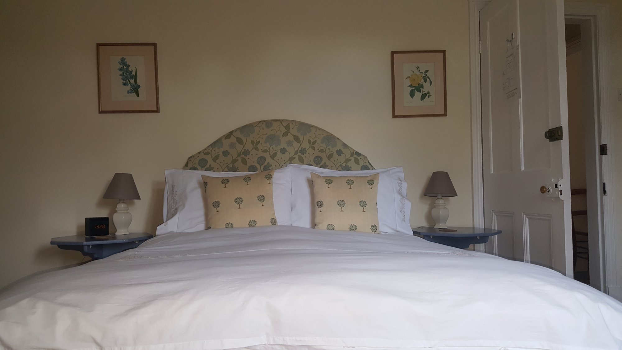 THE MANOR HOUSE B&B - Reviews, Photos