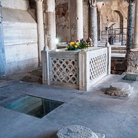 Cimitile-complesso paleocristiano-Basilica di S.Felice-sepolcro originario
