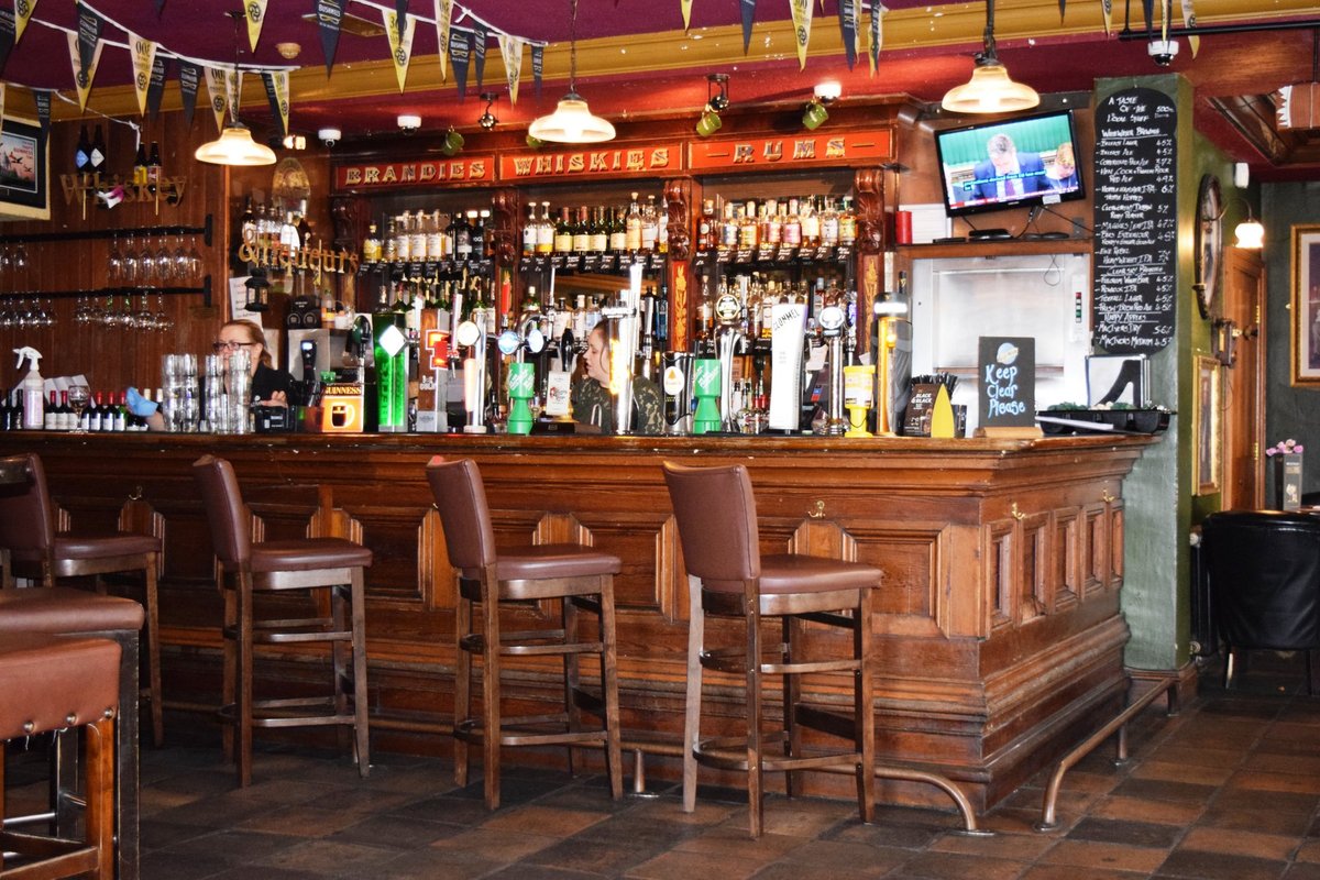 MCHUGHS BAR & RESTAURANT, Belfast - Menu, Prices & Restaurant Reviews -  Tripadvisor