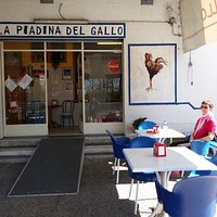 Ingresso del locale