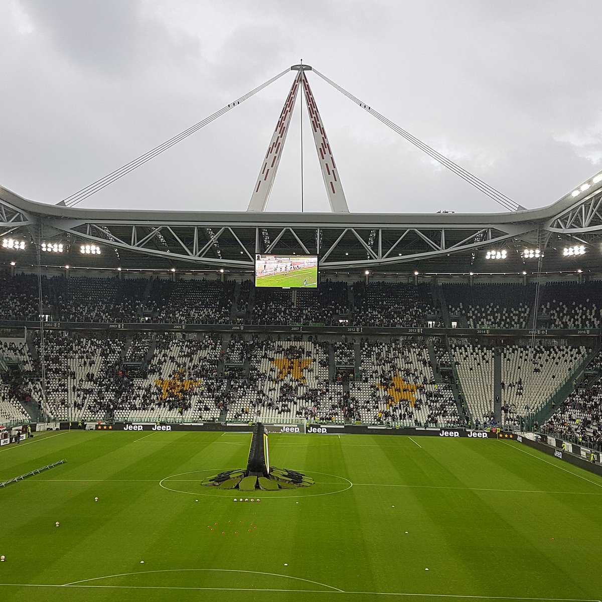 Em dúvida sobre novo estádio, Juventus revive 'lenda' da extinção - ESPN
