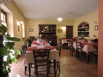 IL DUCA BIANCO, Calosso - Restaurant Reviews, Photos & Phone Number -  Tripadvisor