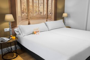 Zimmer und Suite