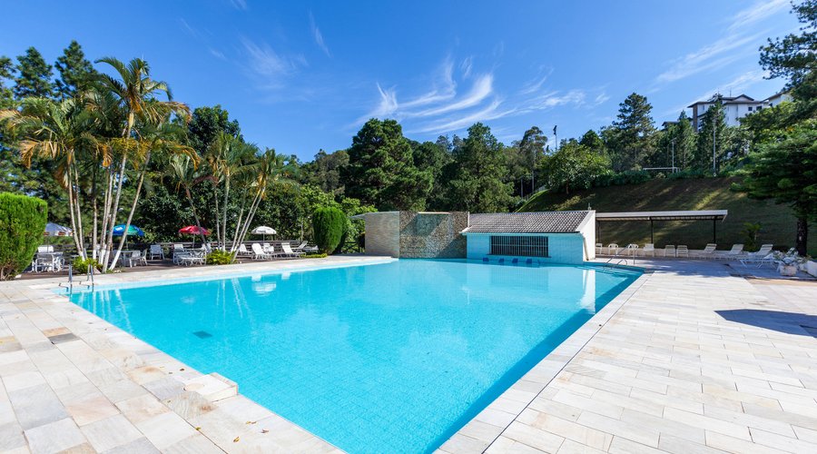 The Pool at the Grande Hotel Serra Negra
