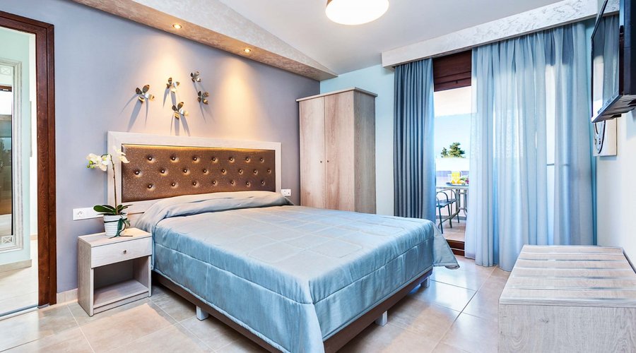 Family Suite (2 bedrooms)