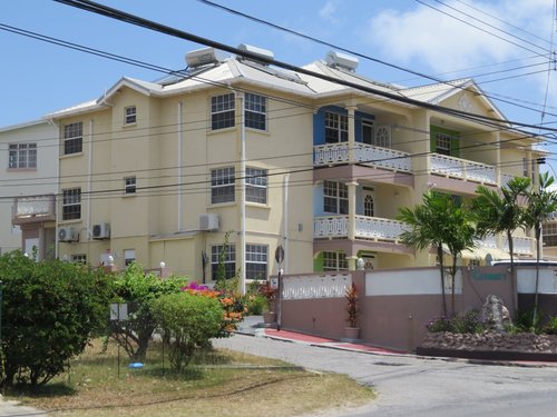 CUMBER'S TROPICAL APARTMENTS - Updated 2024 Reviews, Photos & Prices