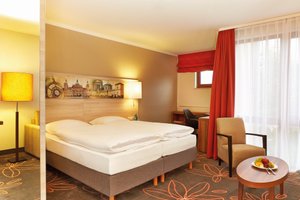 Room & Suite