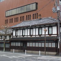 全 景