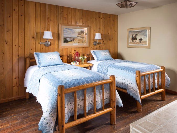 Hotel photo 4 of Averill's Flathead Lake Lodge.