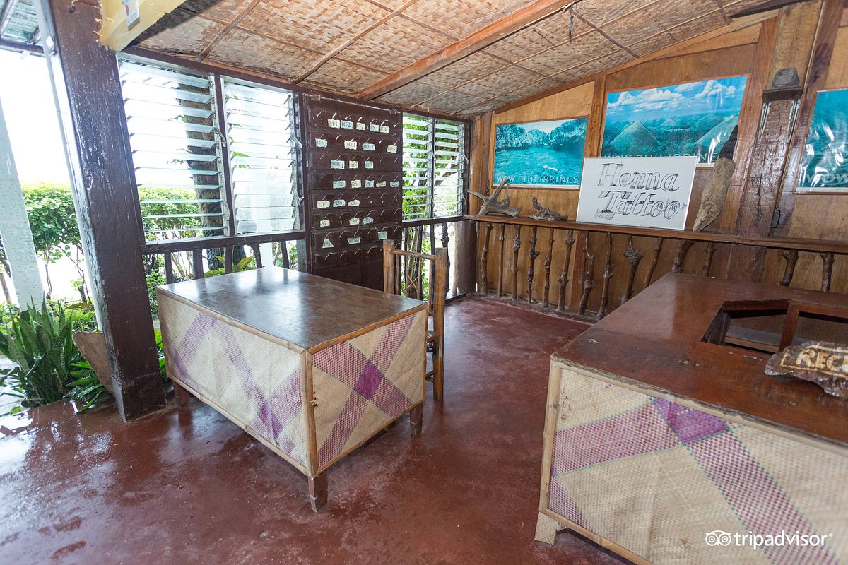 Encenada Beach Resort, hotel in Mindoro