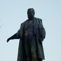 Monumento a Cavour