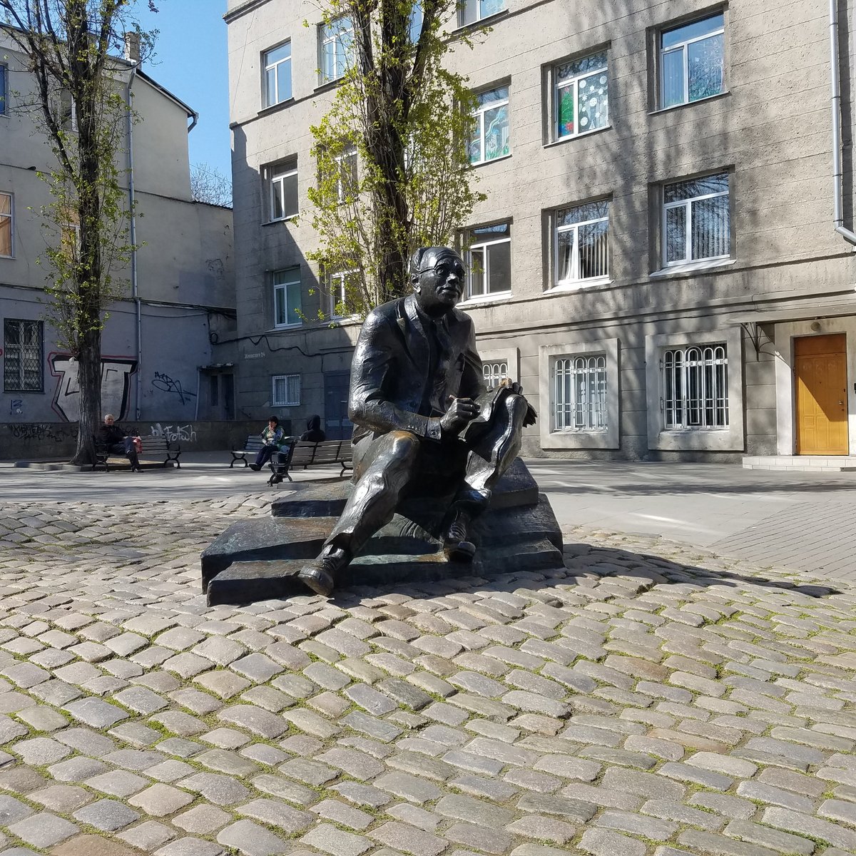 Monument to Isaac Babel, Одесса: лучшие советы перед посещением -  Tripadvisor