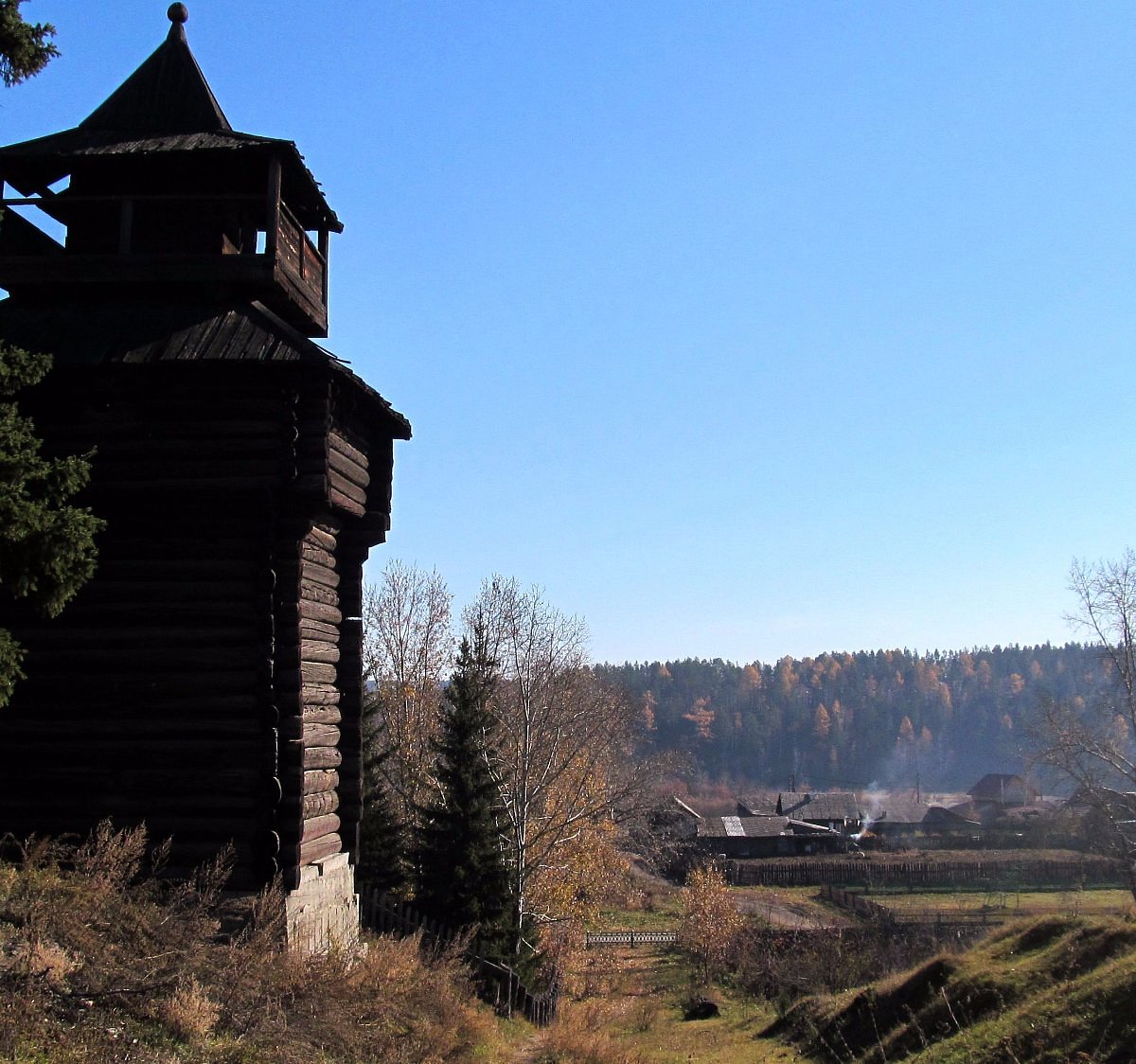 Бельск иркутская область. Бельск башня Острога. Сторожевая башня Бельского Острога. Бельский Острог Черемховский район. Башня Бельского Острога , Бельск.