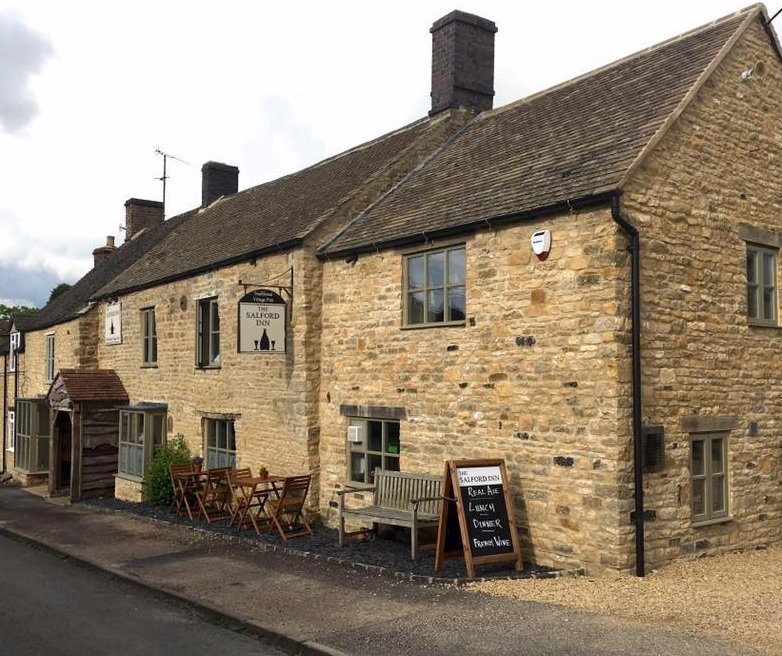 THE SALFORD INN: Bewertungen & Fotos (Chipping Norton, Oxfordshire ...