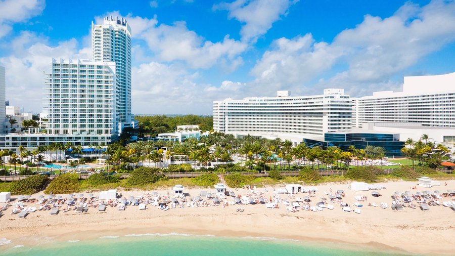 مكان الإقامة المقترح: Fontainebleau Miami Beach Image 2