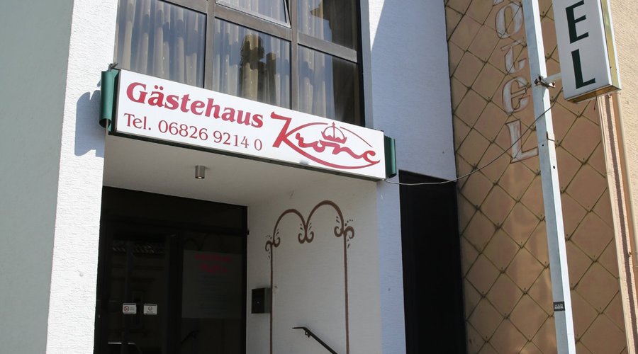 Bexbach (DE). Hotel Gästhaus Haus Krone.