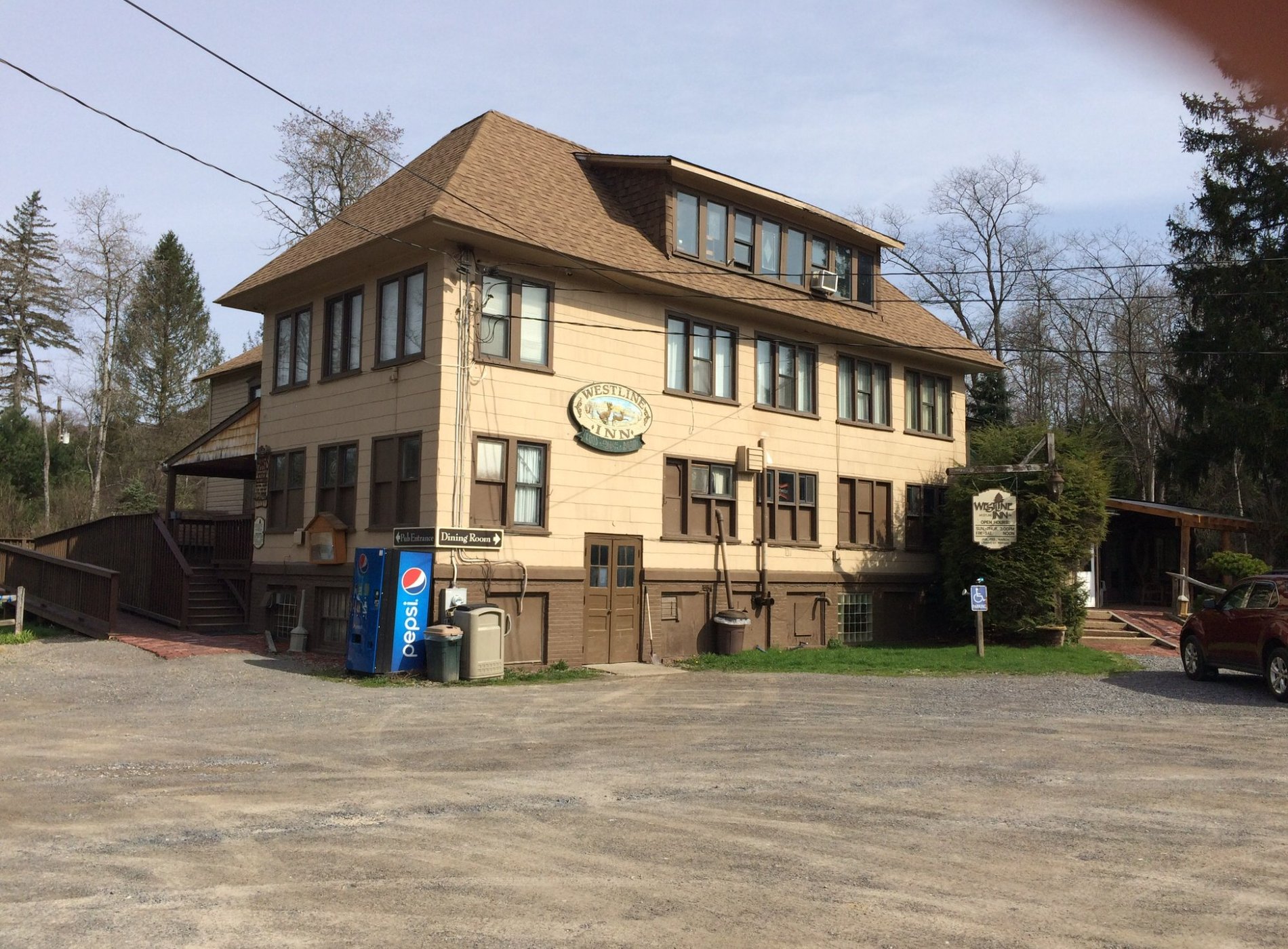 Westline Inn by null