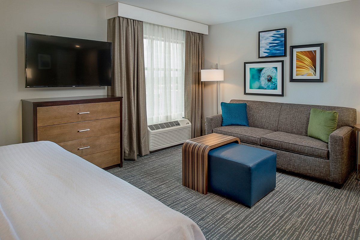 Homewood Suites by Hilton St. Louis Westport, hotel in Saint Louis