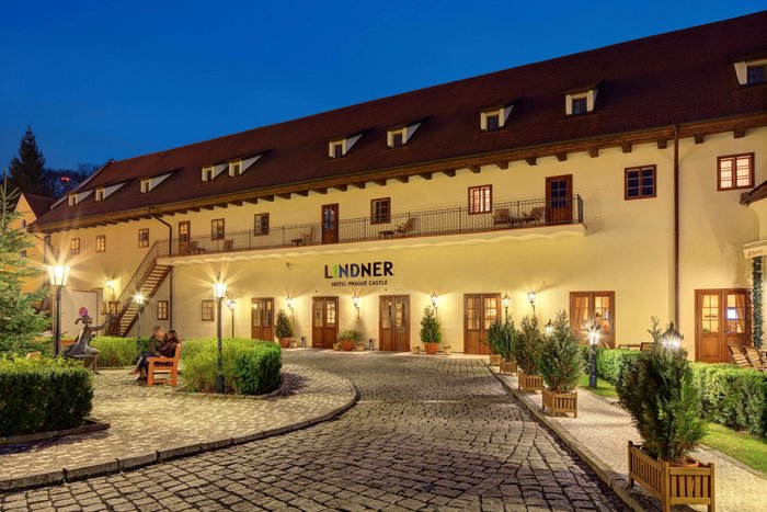 Lindner Hotel Prague Castle Restaurant: Pictures & Reviews - Tripadvisor