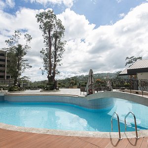 The Pool at the Newtown Plaza Hotel