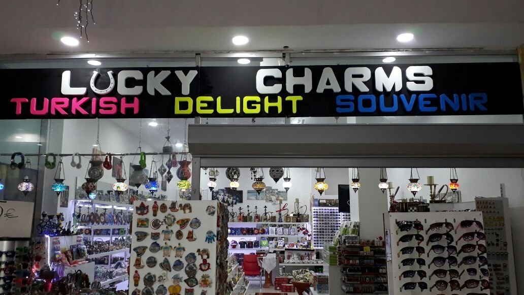 Магазин delight. Магазины в Эвренсеки Турция. Delight shop