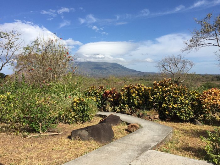 Santa cruz ometepe