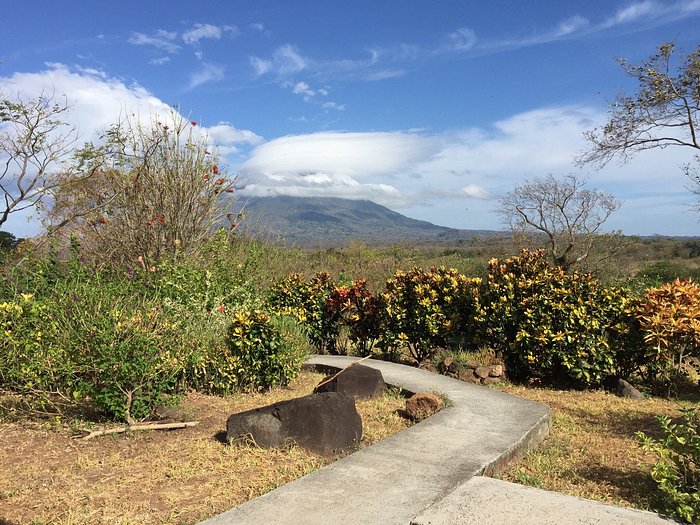 Santa cruz ometepe