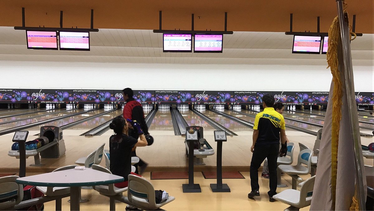 Artha Gading Bowling Center (Jakarta, Indonesia) - Review - Tripadvisor