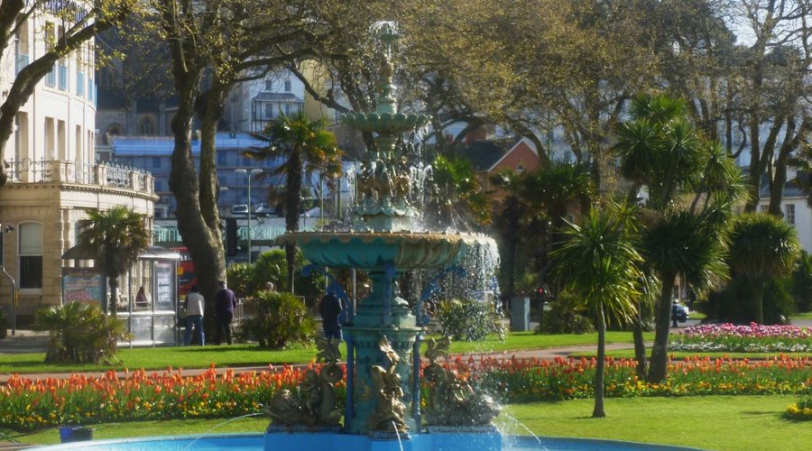 Wonderful fountain .