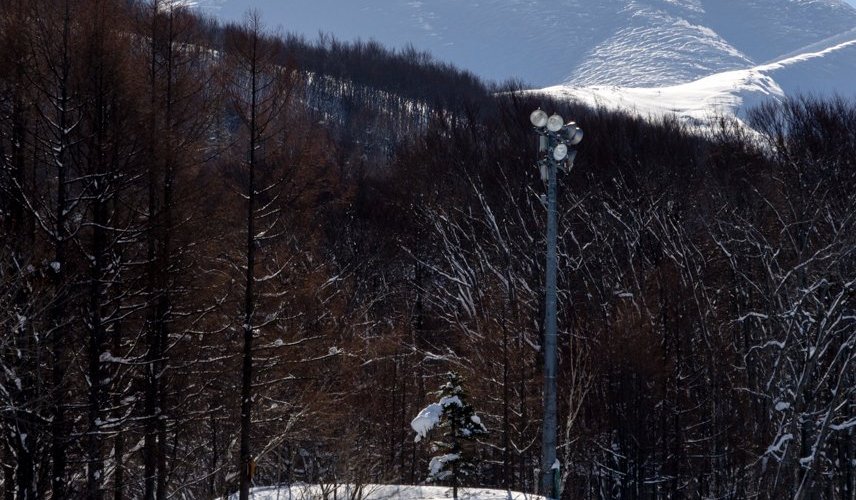 Groomed trails at Aomori Spring Resort with Mt Iwake in background. Photo by Keith Stubbs.