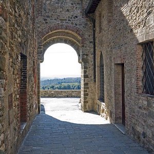 mutande rosse villa chigi saracini (3)