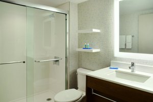 Room & Suite