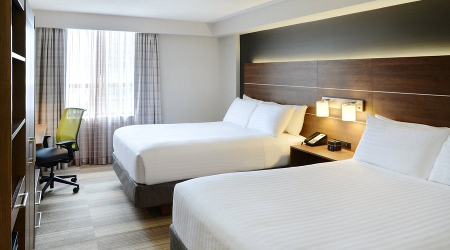 Two Queen Bedroom - Newly renovated bedrooms