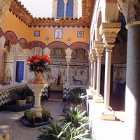 Claustro