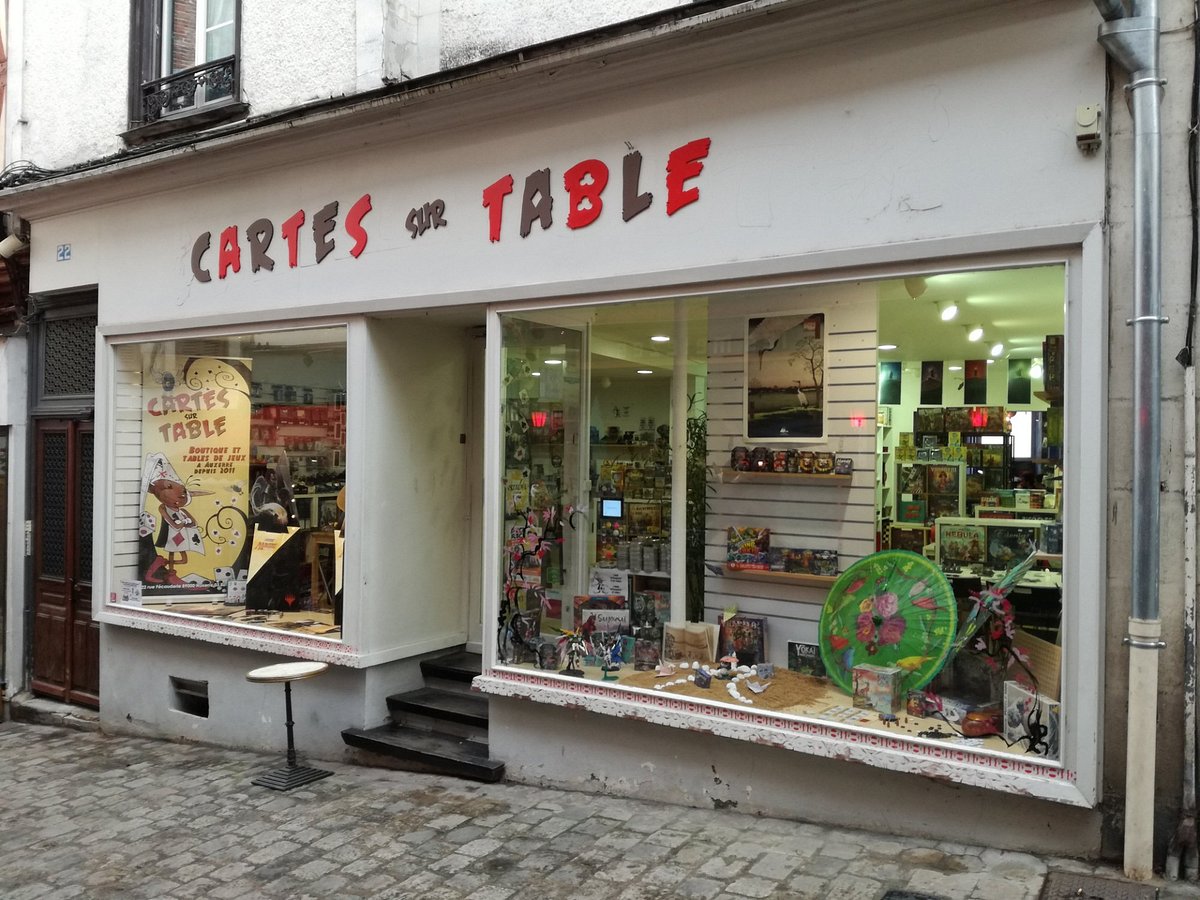 Défi jeu Uno & p'tit Bac (Elise, Cartes sur Table à Auxerre