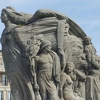 Monuments aux Morts