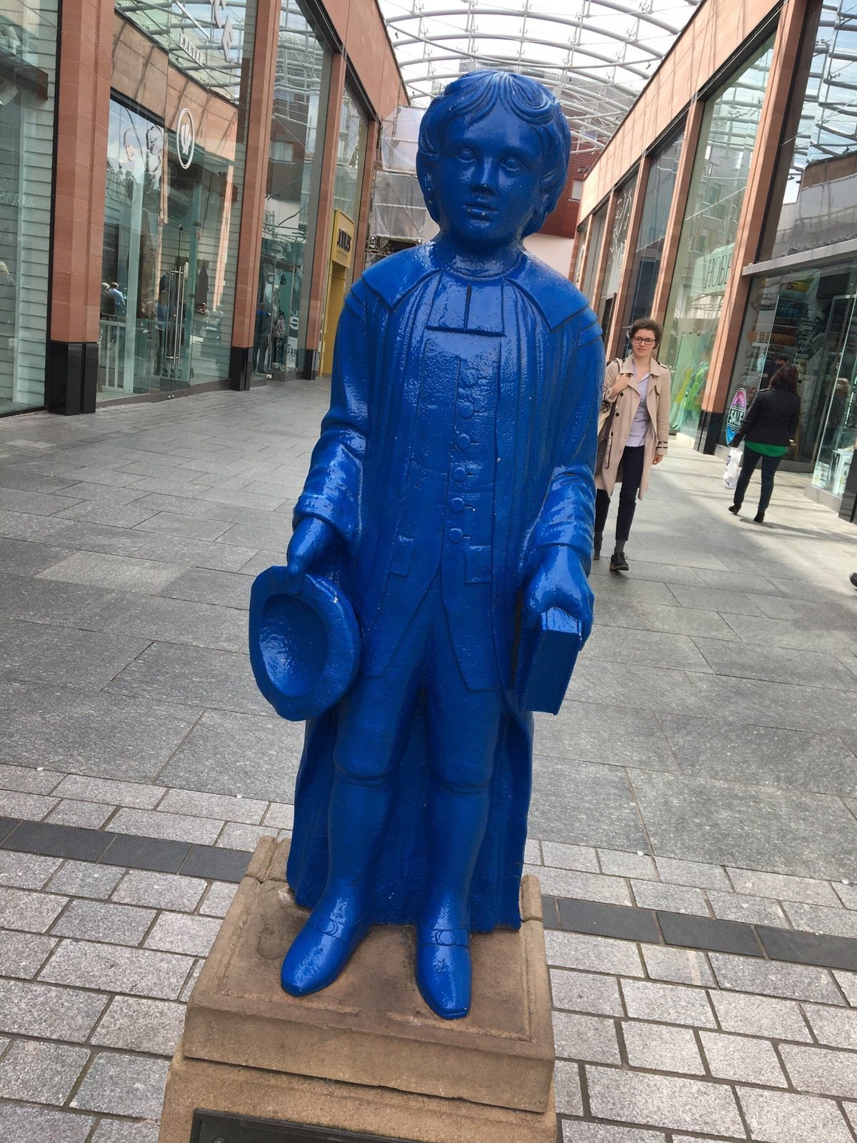 Blue Boy Statue - Princesshay (Exeter) - Lo que se debe saber antes de ...