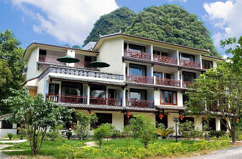 Snow Lion Riverside Resort, hotell i Yangshuo
