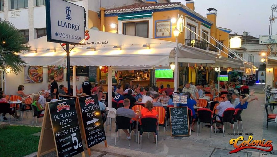 Tarde de fútbol en el restaurante Colonia