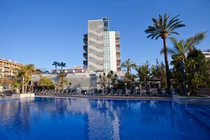 Piscine et plage