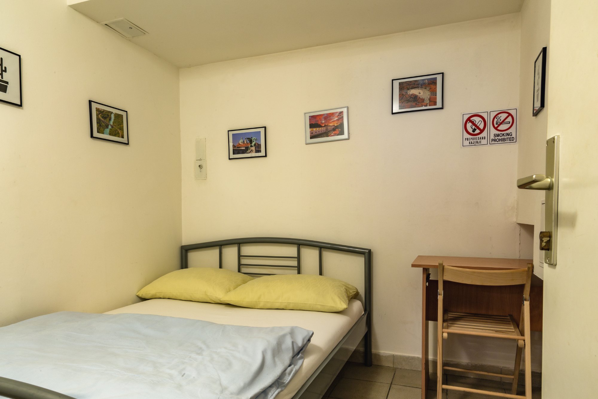 Hostel 24/1 by null