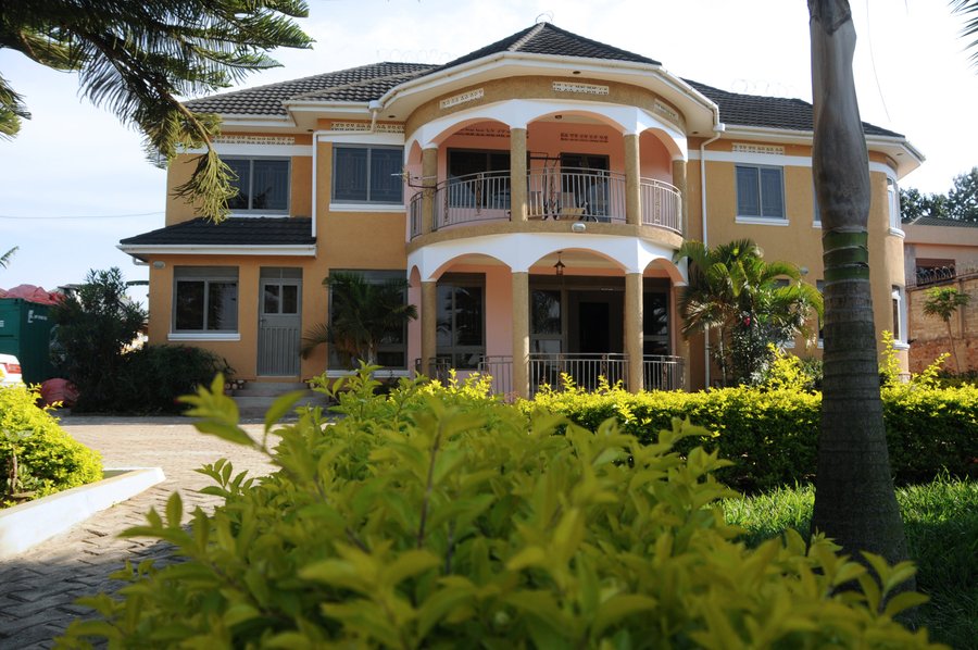 PALACE HOTEL - Updated 2022 Prices, Lodge Reviews, and Photos (Uganda ...