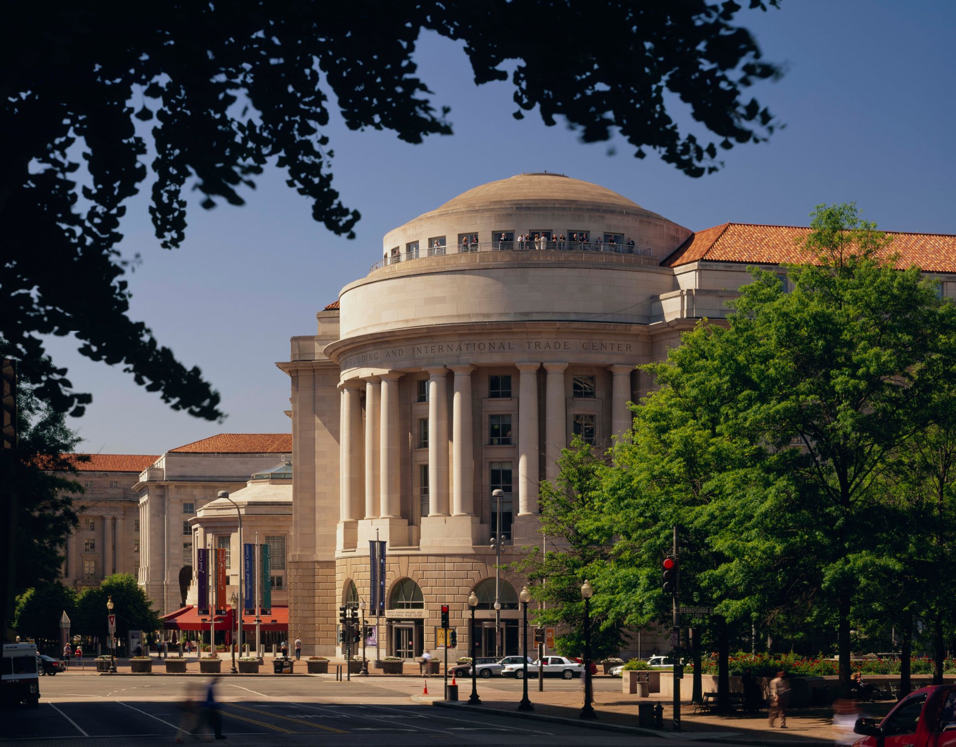 Ronald Reagan Building And International Trade Center (Washington DC ...