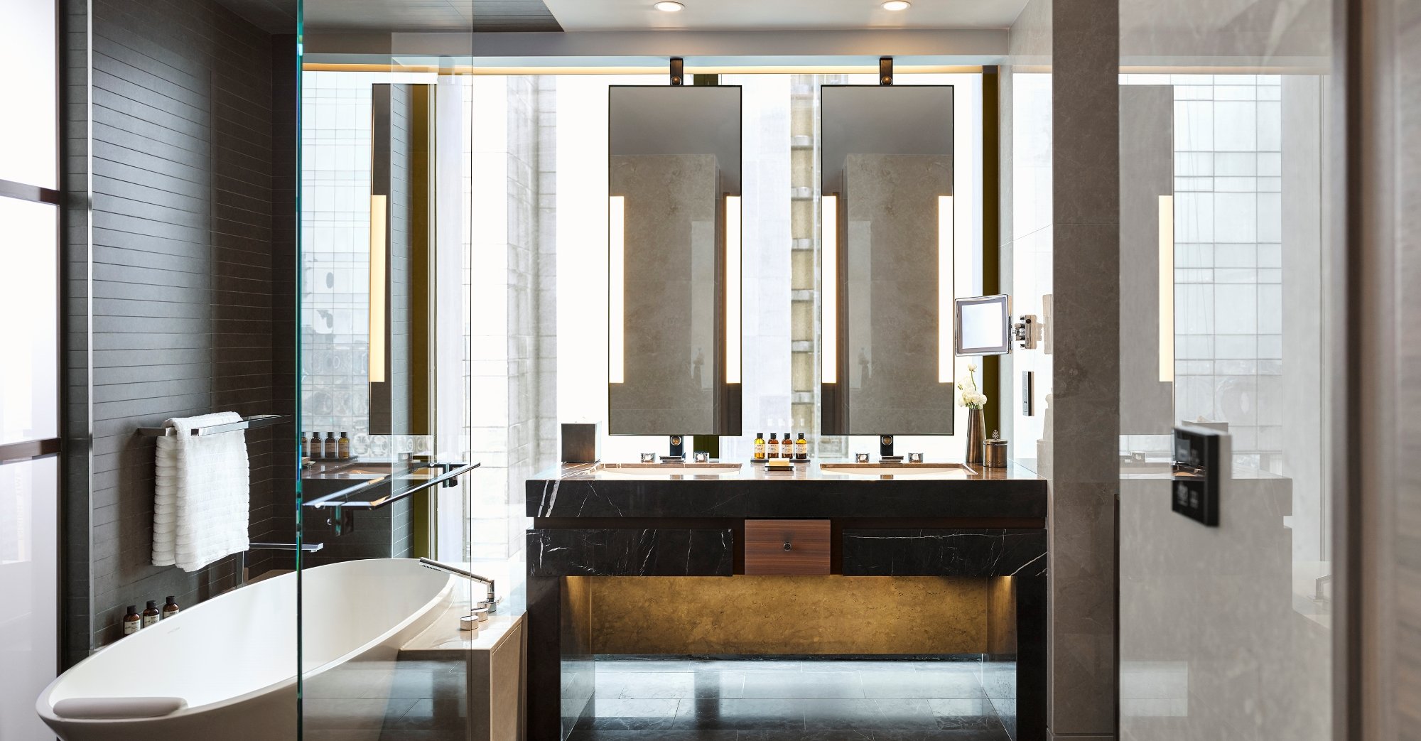 Hotel photo 2 of Fairmont Quasar Istanbul.