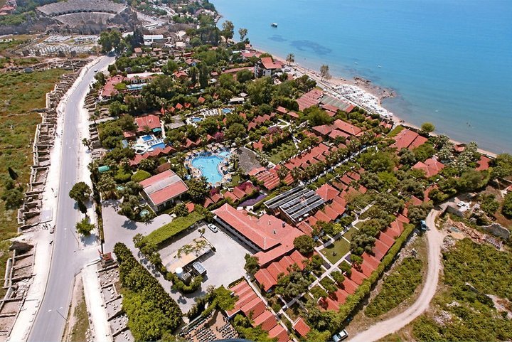 Can Garden Beach Hotel